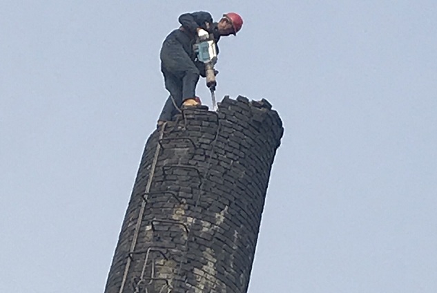 石家莊煙囪拆除工程特點(diǎn)及針對(duì)性措施